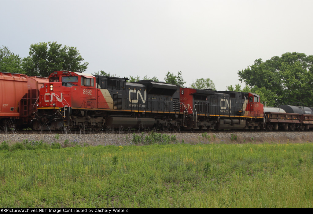 CN 8892 IC 2720